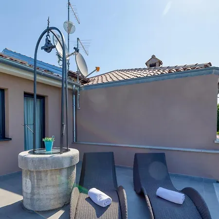 Sunnyside Villa *